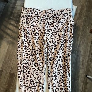 Leopard print leggings Capri